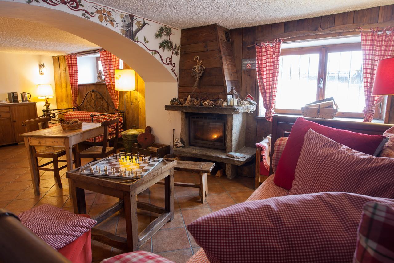 Hotel Funivia Courmayeur Exterior foto