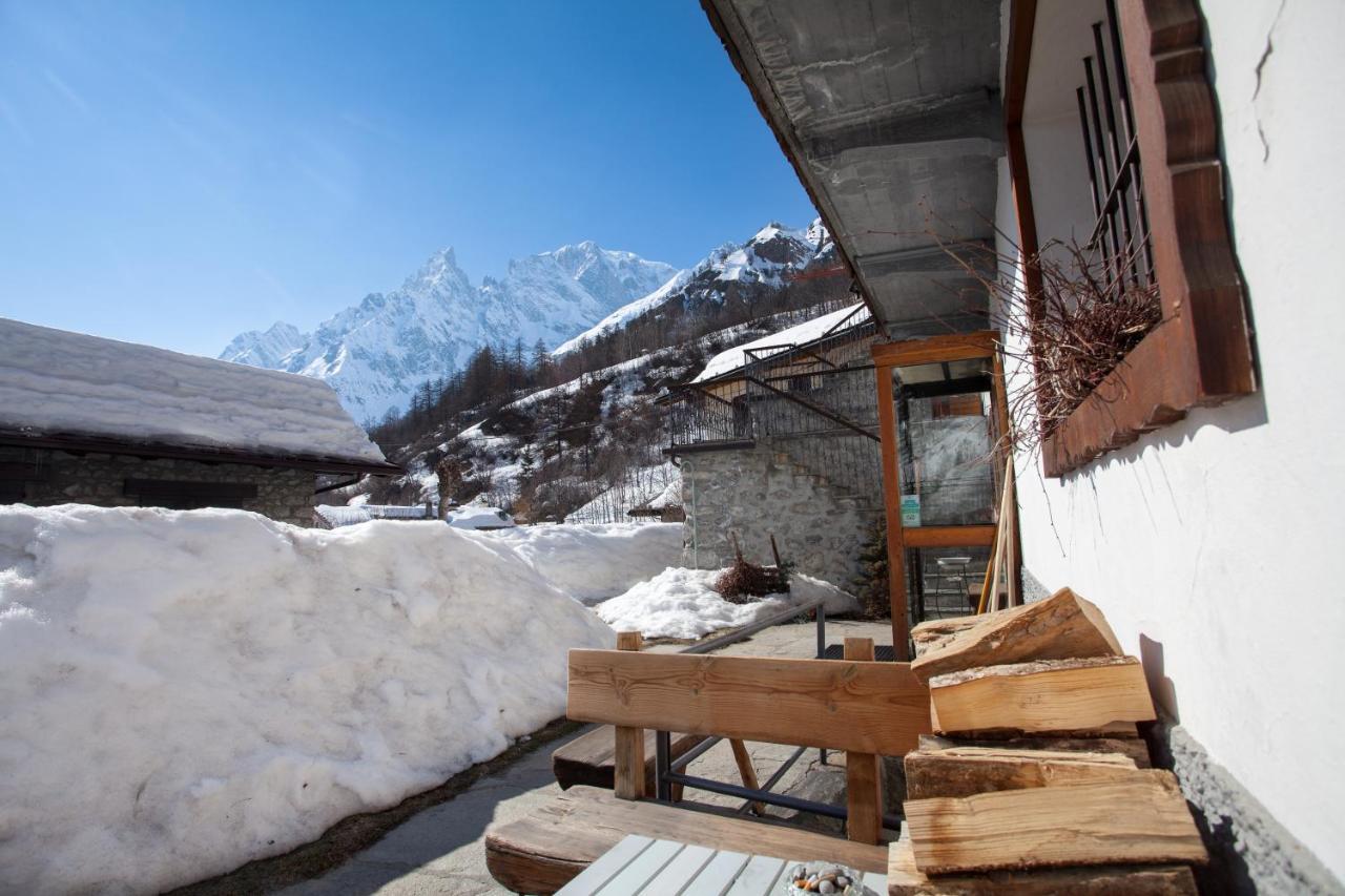 Hotel Funivia Courmayeur Exterior foto