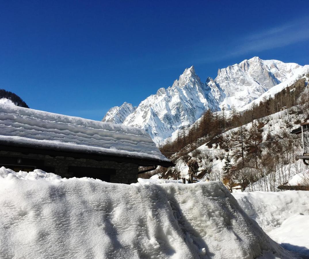 Hotel Funivia Courmayeur Exterior foto